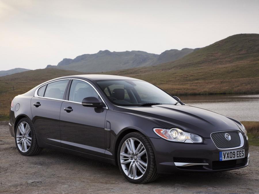  Jaguar XF Diesel S 2009 года  (фото 34 из 82)